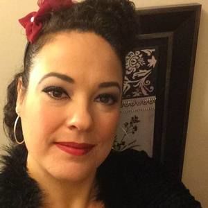 Meet your Posher, Raynell